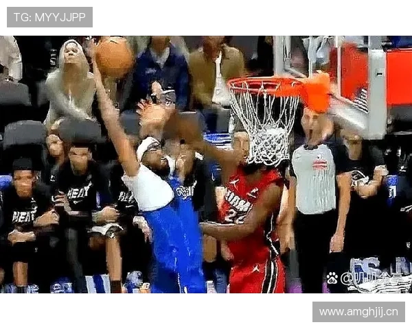 安东尼·戴维斯挡拆拉开防守空间提升球队内线效率