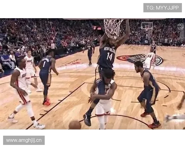 英格拉姆挡拆拉开空位助攻，提升球队关键时刻得分效率