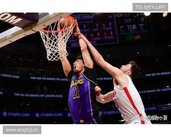 理查德森突破创造空位三分能力显著提升球队进攻效率